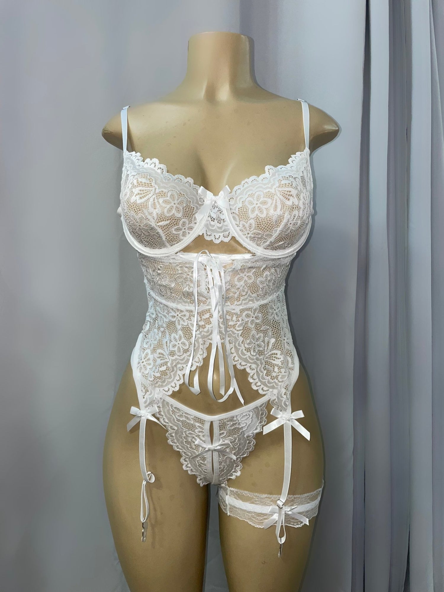 Lingerie - Moments Exotic
